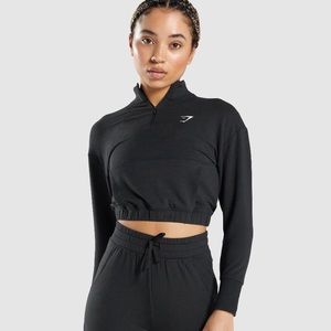 Gymshark Black Cropped Sweatshirt